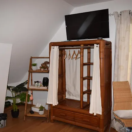 Chez Kate Et Lolo فندق مبيت وإفطار 3*