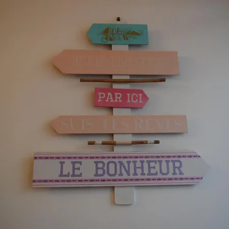 فندق مبيت وإفطار Chez Kate Et Lolo 3*