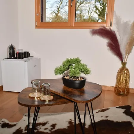 Chez Kate Et Lolo Oda ve Kahvaltı 3*